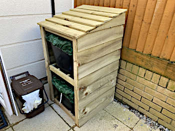 Bin shelter