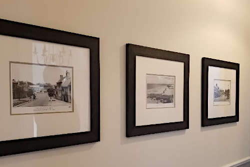 Picture mounting