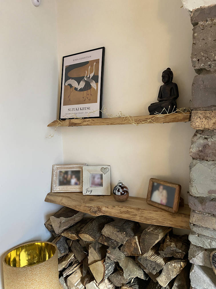 Feather-edge Shelves